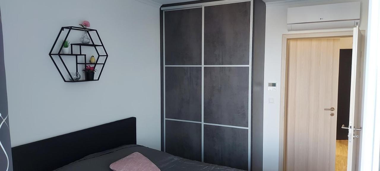 Life Apartmanok Siófok Eksteriør billede